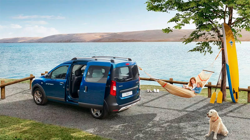 Véhicule Dacia Dukker familial disponible dans le garage DV Automobiles en Vendée