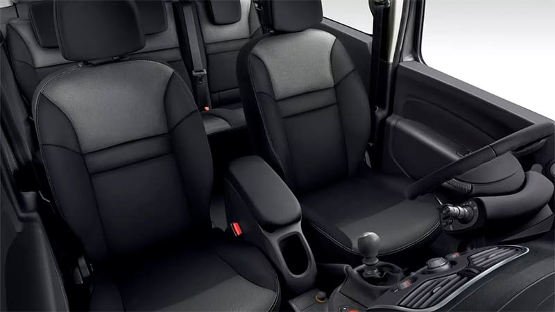 Véhicule Renault Kangoo disponible dans le garage DV Automobiles en Vendée et Loire-Atlantique