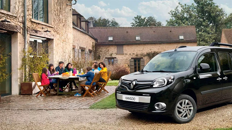 Véhicule Renault Kangoo disponible dans le garage DV Automobiles en Vendée (85) et Loire-Atlantique (44)
