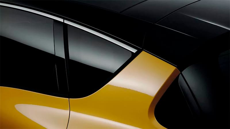 Véhicule Renault Scenic avec finitions design disponible dans le garage DV Automobiles en Vendée