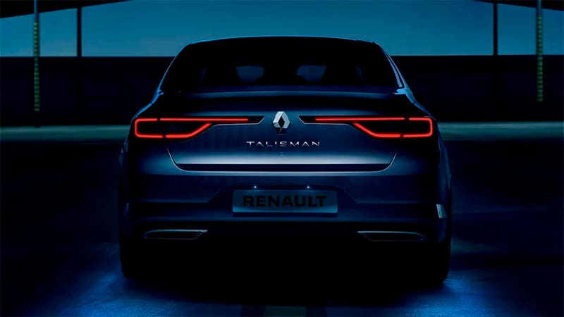 Véhicule Renault Talisman design racé dans le garage DV Automobiles en Vendée