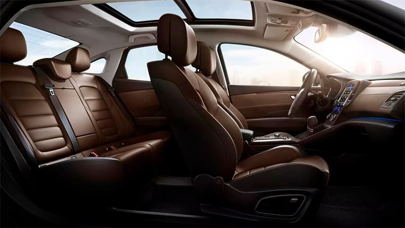 Véhicule Renault Talisman disponible dans le garage DV Automobiles en Vendée (85)