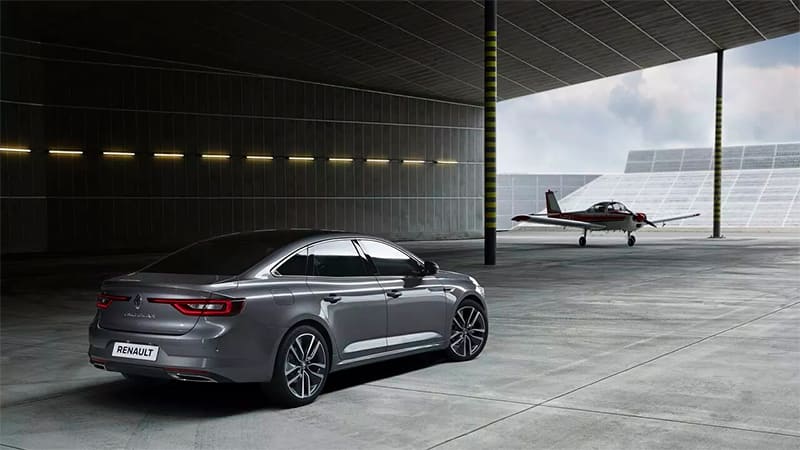 Véhicule Renault Talisman disponible dans le garage DV Automobiles en Vendée